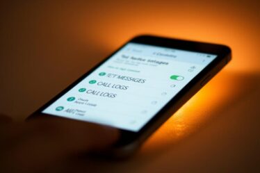 App para ver mensagens de outro celular (controle parental)